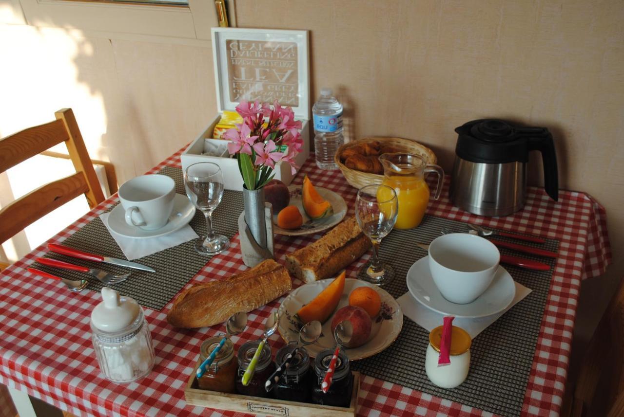 D'hotes & Le Relais De La Cavayere Bed & Breakfast Carcassonne