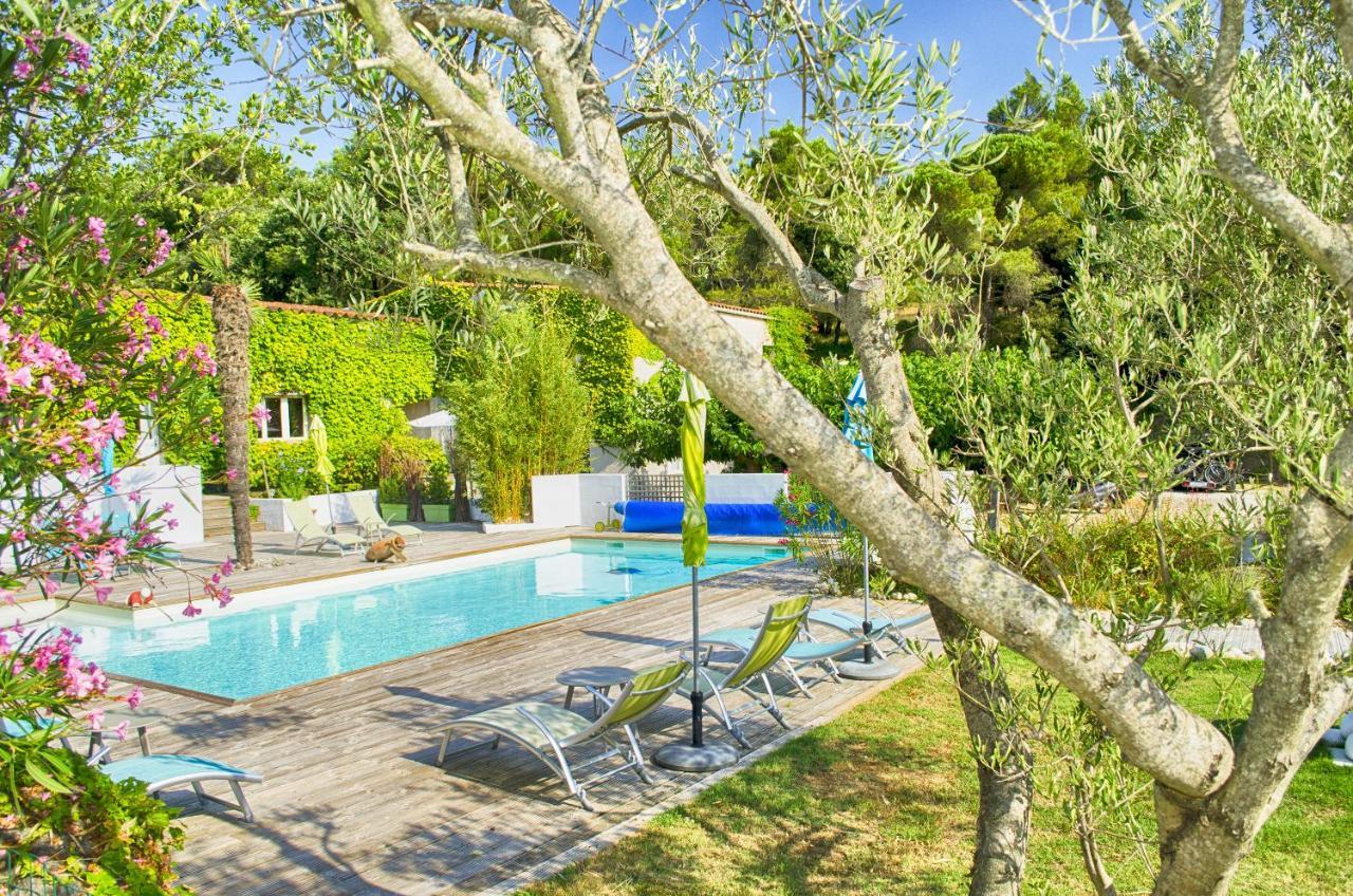 D'hotes & Le Relais De La Cavayere Bed & Breakfast