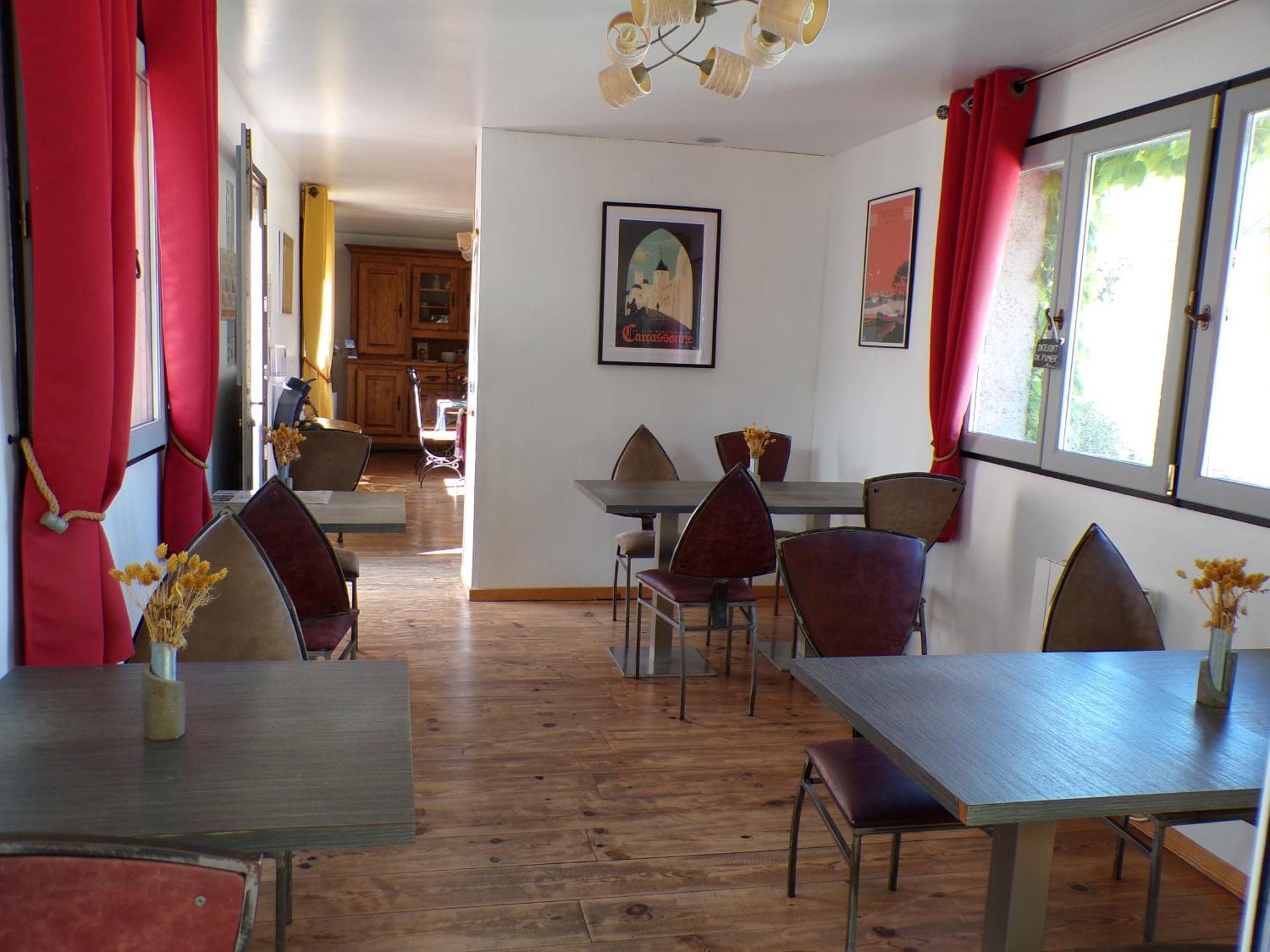 D'hotes & Le Relais De La Cavayere
